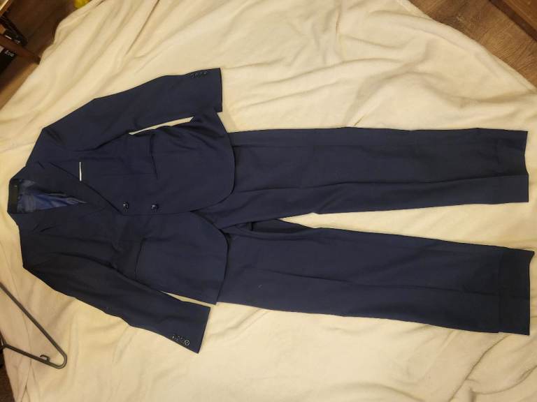 Mens navy suit
