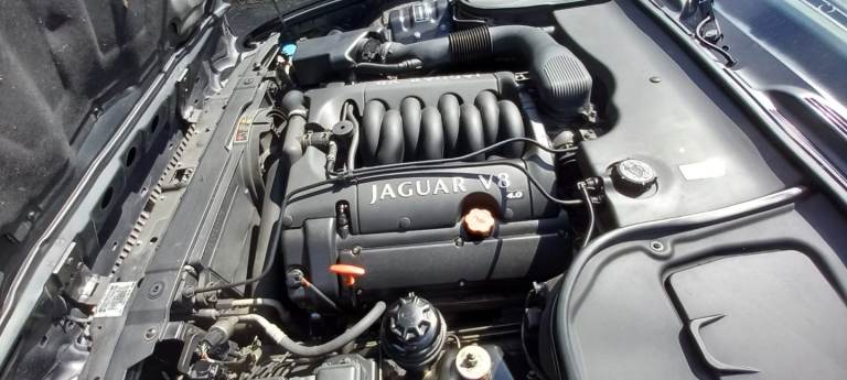 Jaguar sovereign XJ 8L