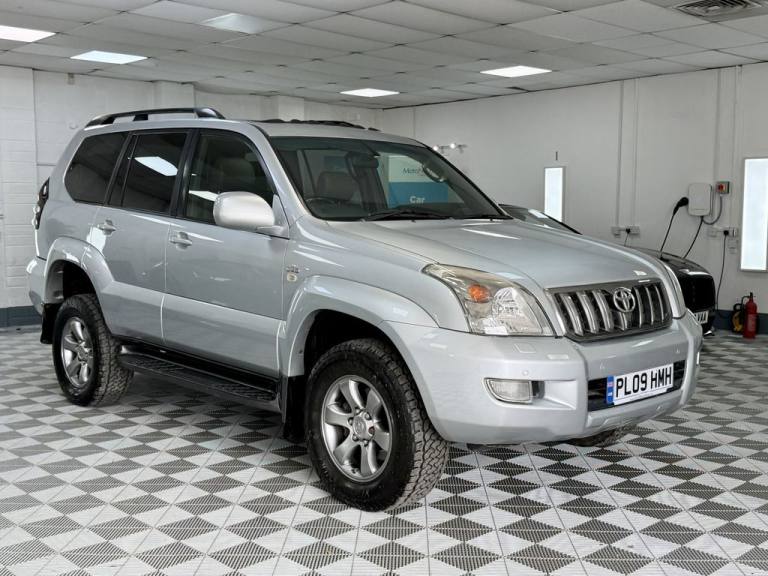 2009 Toyota Land Cruiser 3.0 D-4D Invincible 5dr Auto [173] ESTATE DIESEL Automatic