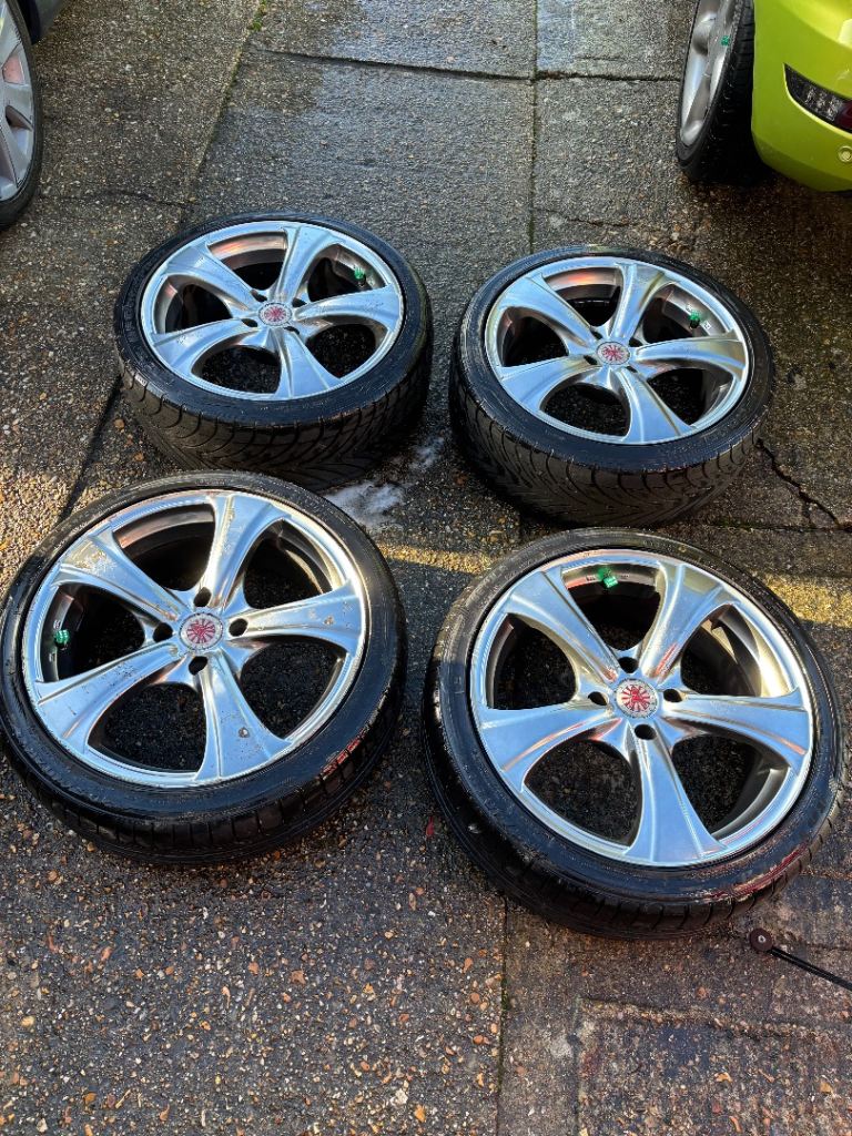 17” wolfrace alloys 4/108  205/49/17 2 good tyres