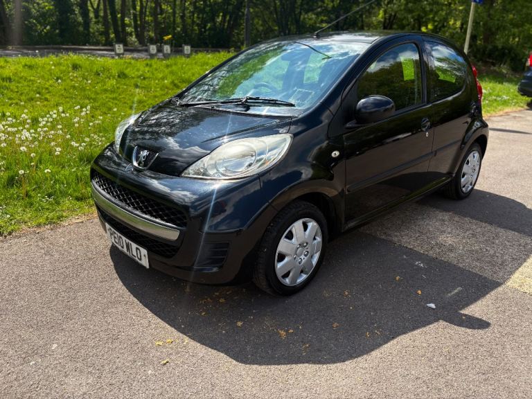 Peugeot, 107, Hatchback, 2010, Manual, 998 (cc), 5 doors