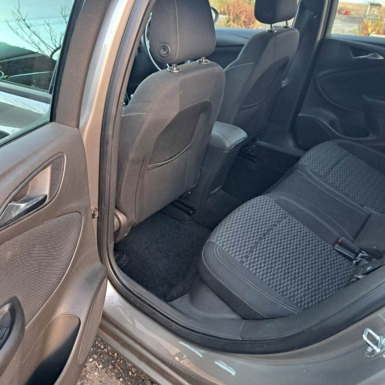 Vauxhall, ASTRA, Estate, 2016, Manual, 1399 (cc), 5 doors