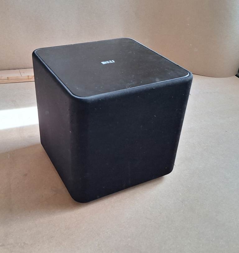 KEF Kube 2 powered sub woofer speaker