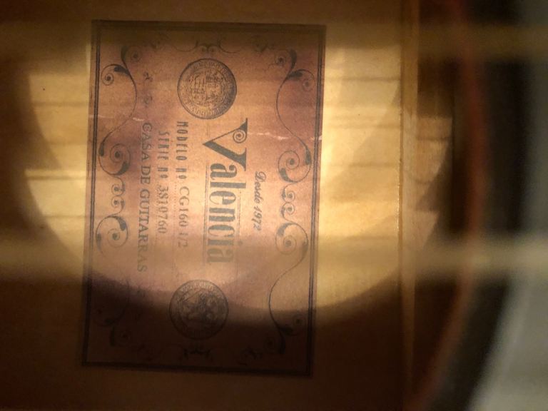 Valencia GUITAR 