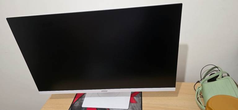 MSI 27-inch IPS Quad HD Gaming Monitor – Excellent Condition