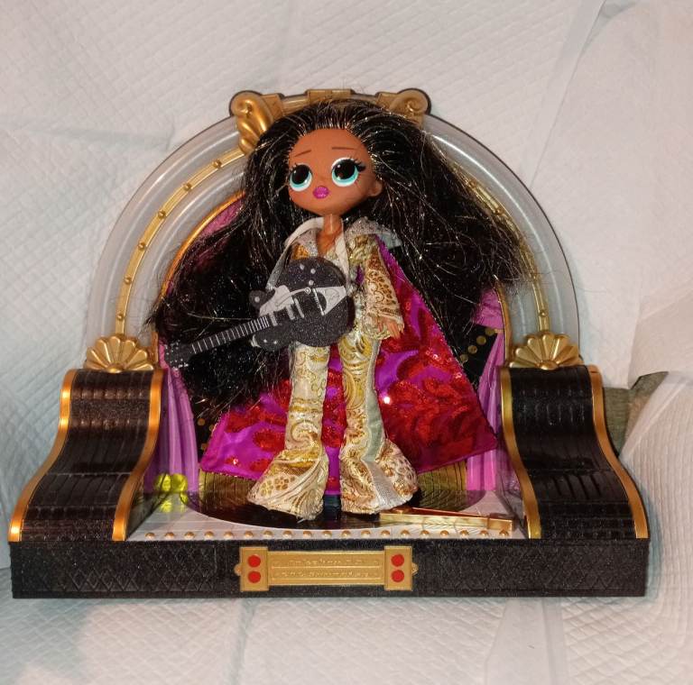 Lol dolls 