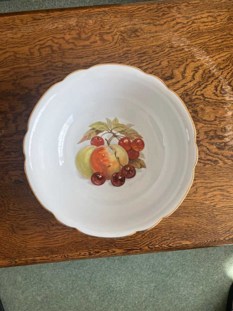 Nora Schumann Arzberg Bavaria Fruit Bowl – Good Condition