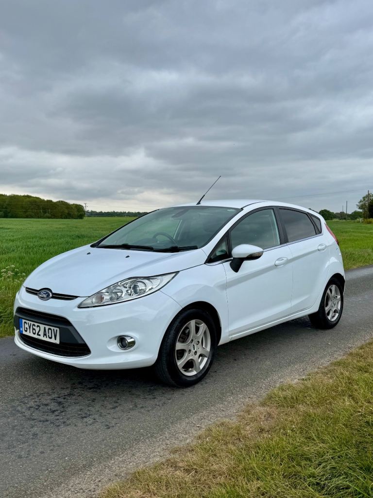 FORD FIESTA 1.4 TDCI TITANIUM (108K) 2012