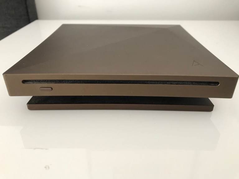 Astell & Kern PEM 14 CD Ripper