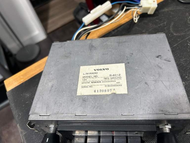 Classic Volvo R-4012 vintage car radio. LW / MW in working order