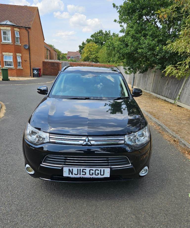 Mitsubishi, OUTLANDER, Estate, 2015, Other, 1998 (cc), 5 doors