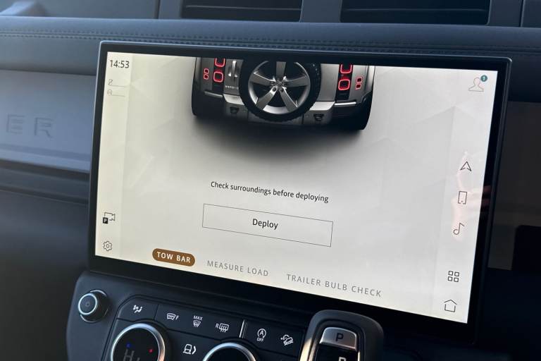 2025 Land Rover Defender 110 3.0 D250 MHEV X-Dynamic SE Auto 4WD Euro 6 (s/s) 5dr SUV Automatic