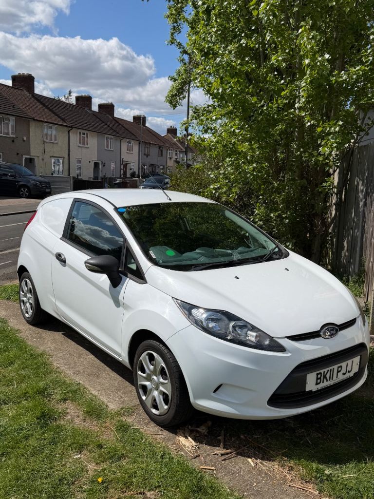 Ford Fiesta Van – White, Good Condition