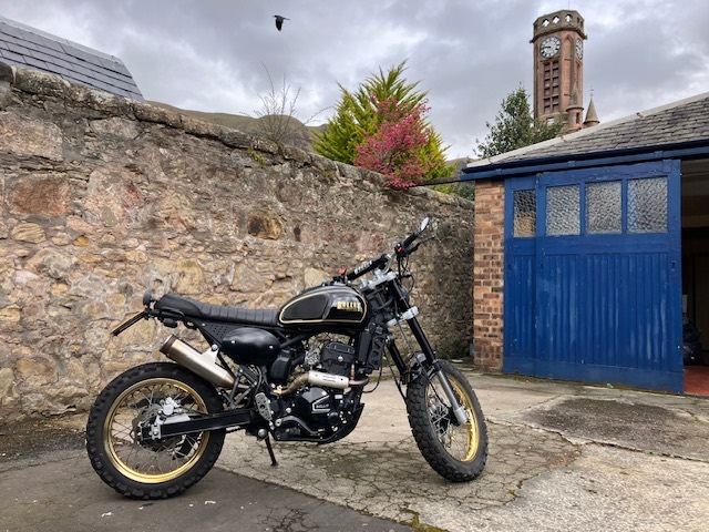 BLUROC BULLIT HERO 250