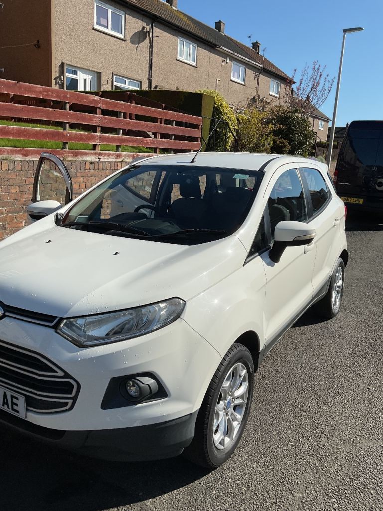 Ford, ECOSPORT, Hatchback, 2015, Manual, 1498 (cc), 5 doors £2900 ono