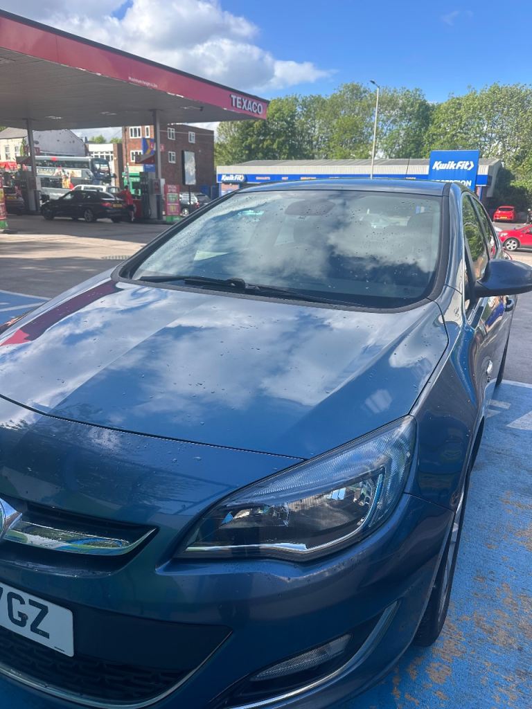 Vauxhall, ASTRA, Hatchback, 2014, Manual, 1956 (cc), 5 doors