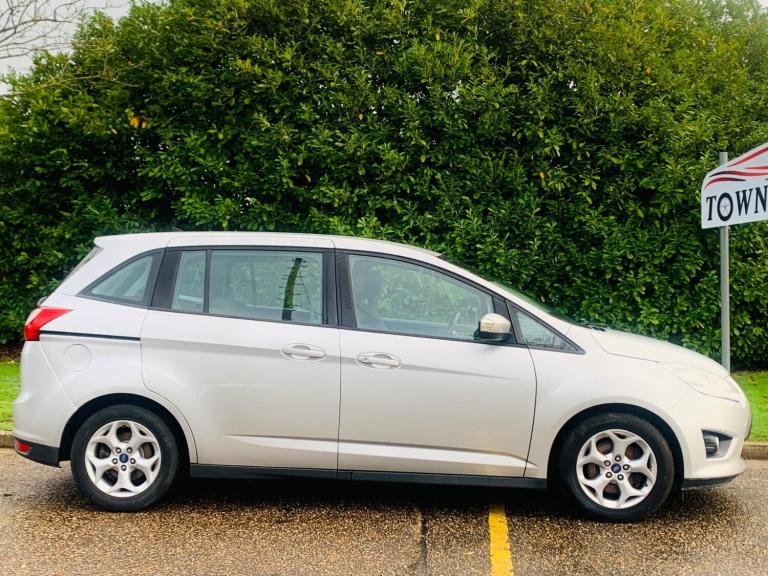 2013 Ford Grand C-Max 1.6 TDCi Zetec Euro 5 5dr MPV Diesel Manual