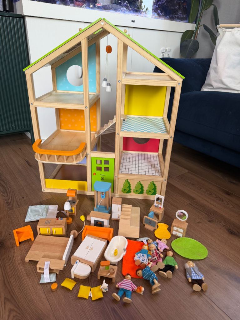 Dolls house 
