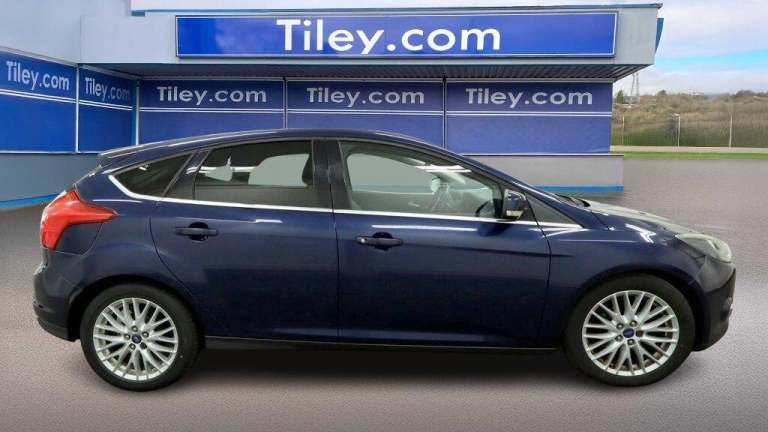 2013 Ford Focus 1.6 Zetec Euro 5 5dr HATCHBACK Petrol Manual