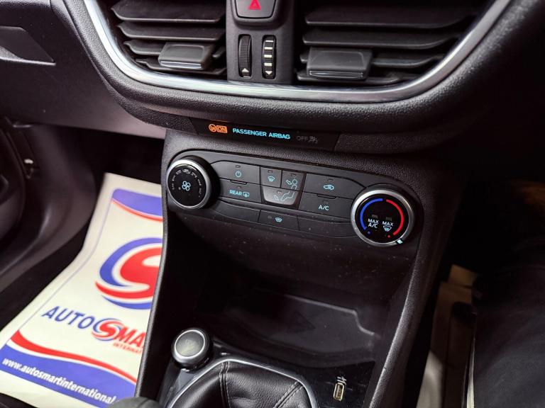 2017 Ford Fiesta 1.5 TDCi Zetec Euro 6 (s/s) 5dr HATCHBACK Diesel Manual