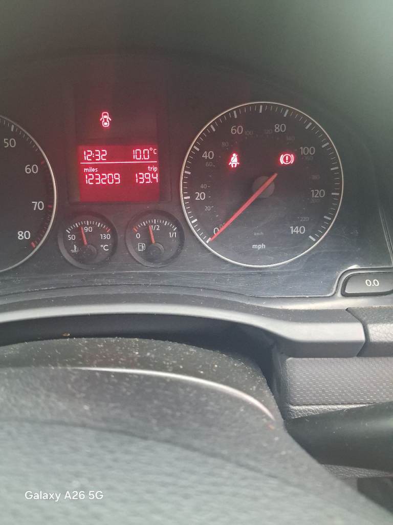 Volkswagen, GOLF, Hatchback, 2006, Manual, 1390 (cc), 5 doors