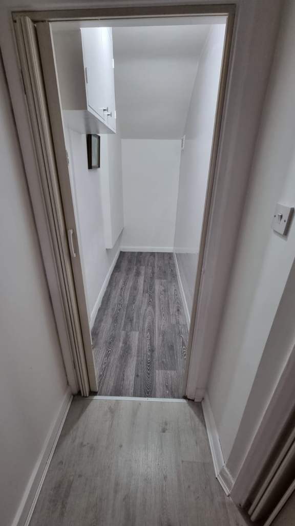 CRYSTAL PALACE FOR 2/3 BEDROOM HOUSE MOST SOUTH EAST AREAS 