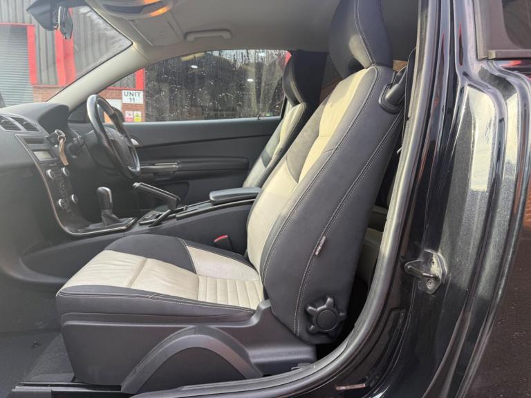 2010 Volvo C30 1.6 R DESIGN 3dr HATCHBACK PETROL Manual