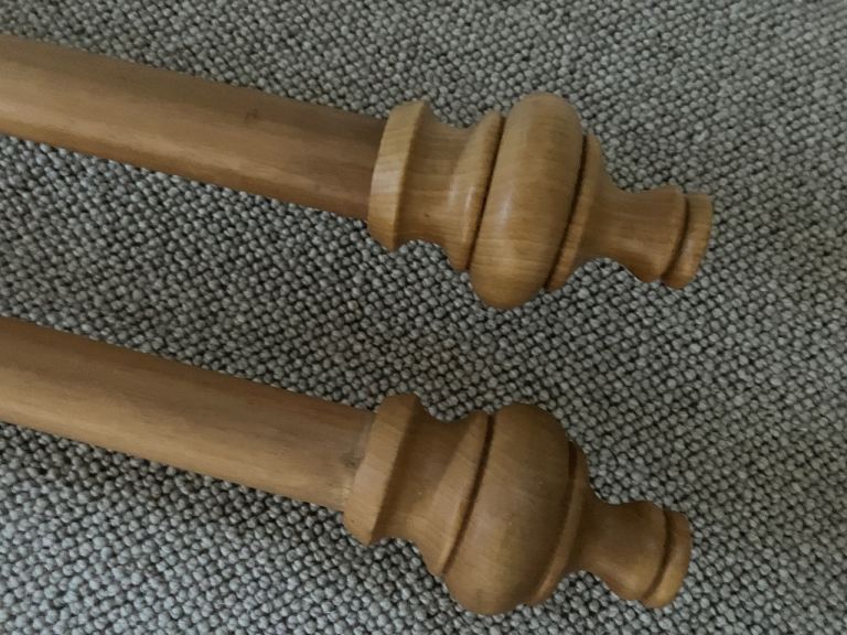 2x pine curtain poles - 330cm