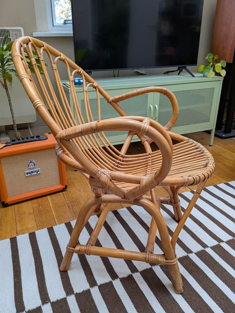 image for Mid-century wicker egg chair