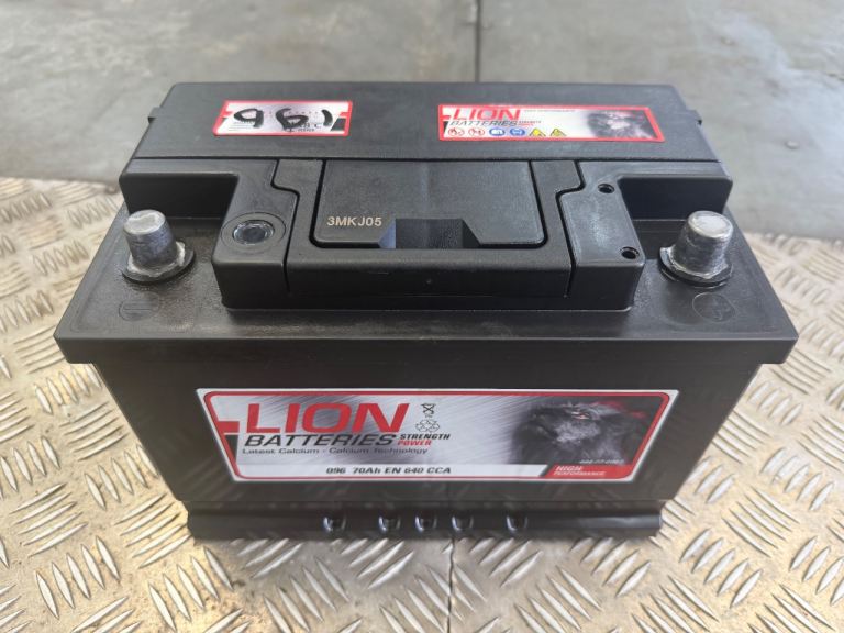 LION 12 VOLT BATTERY 70AH  GOOD CONDITION 