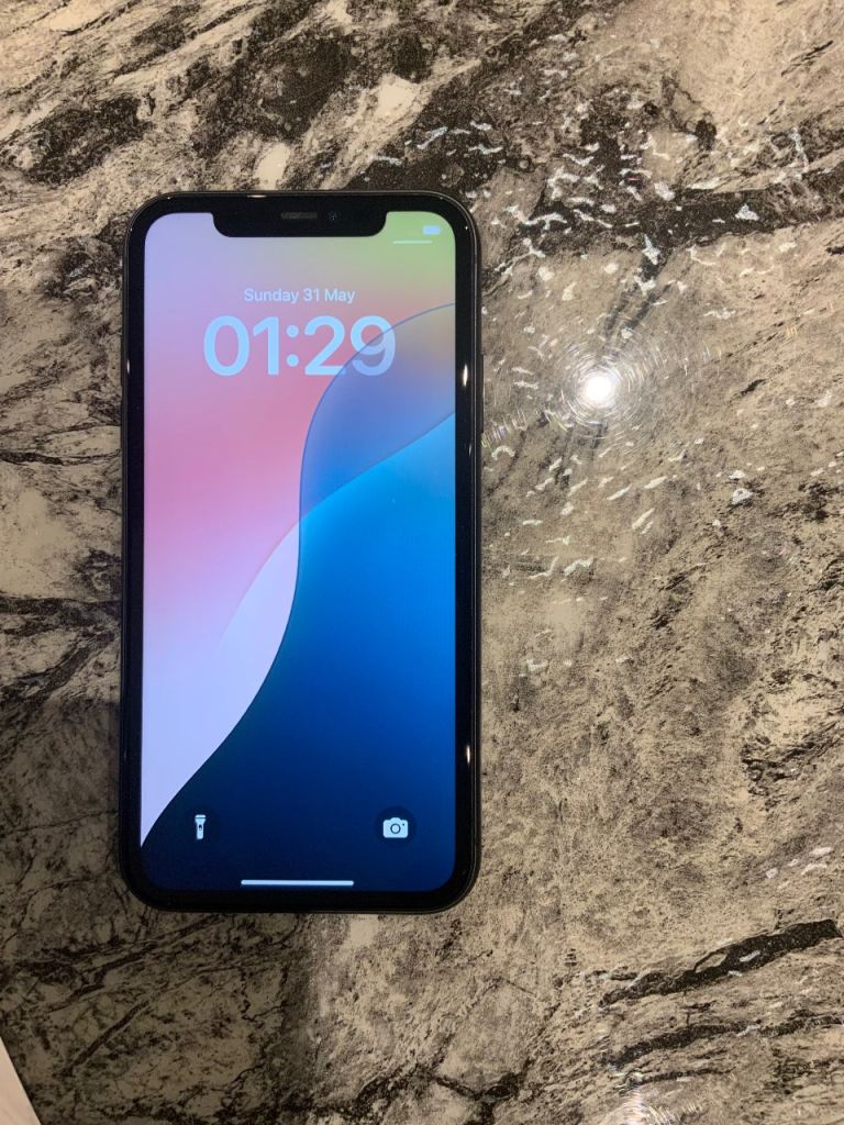 iPhone 11