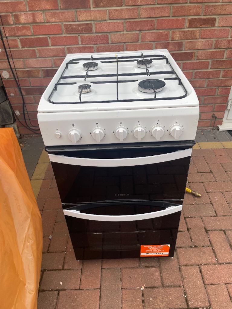 White Gas Oven- good condition