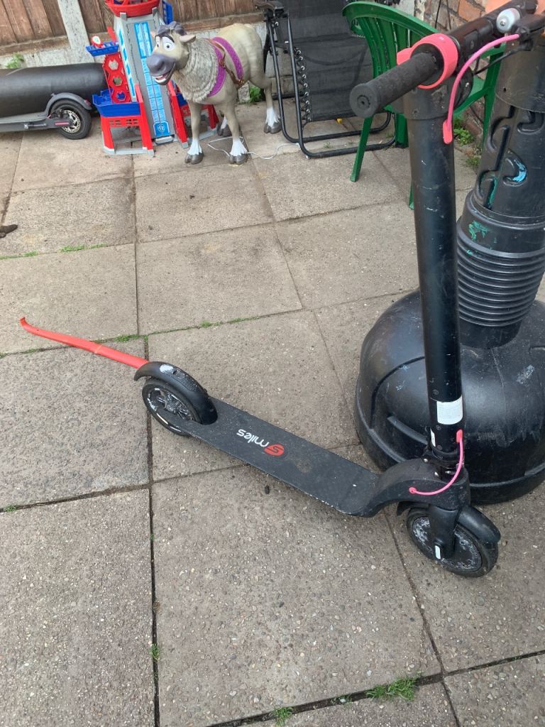 SMiles Electric Scooter - Black, Good Condition