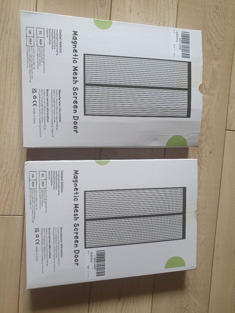 Magnetic Mesh Screen Door - NEW, Black
