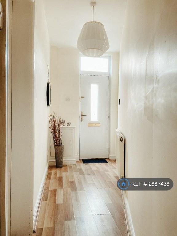 1 bedroom in Wilford Crescent East, Nottingham, NG2 (#2887438)