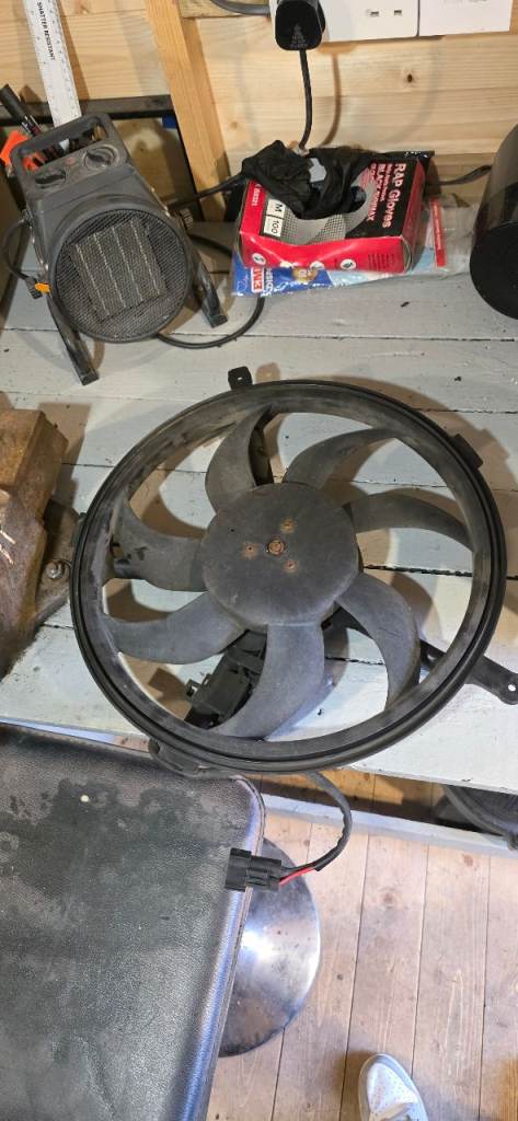 Mini r55, r56 cooper s, n14 engine, radiator cooling fan 
