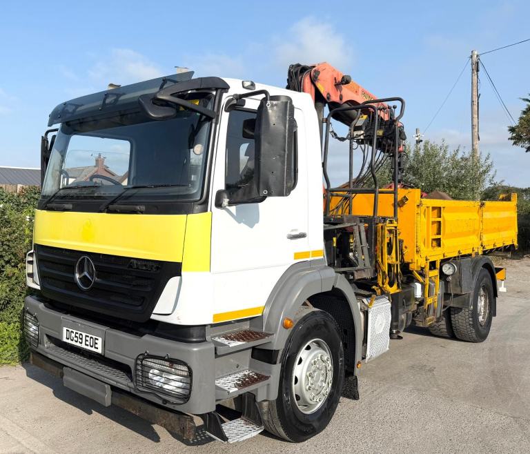 2009 MERCEDES AXOR 1823 4X2 GRAB TIPPER CRANE CLAMSHELL BRICKGRAB MANUAL GEARS