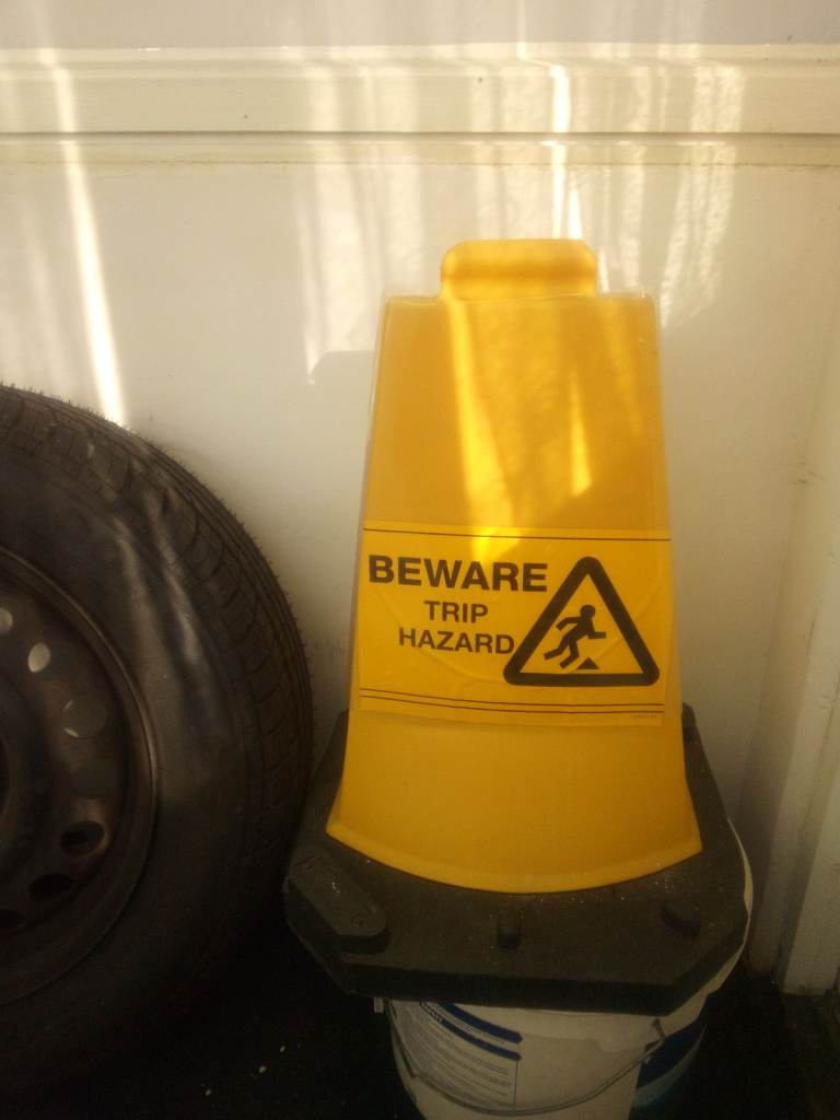 Heavy duty safety cone 