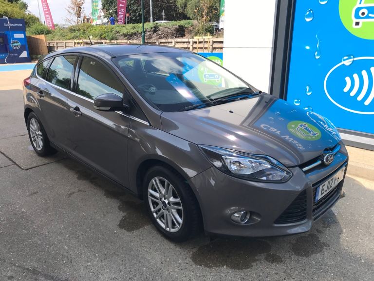Ford FOCUS Titanium Hatchback, 2012, Semi-Auto, 1596 (cc), 5 doors