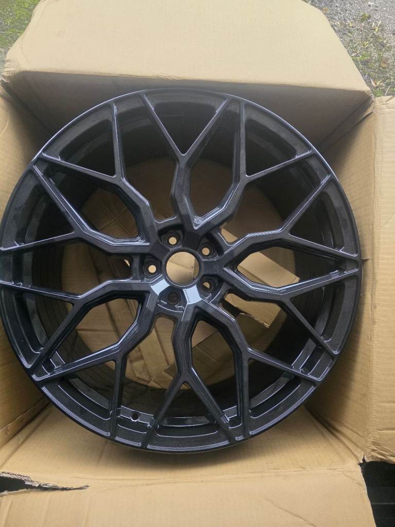  Rang Rover 23 inch Rivier RF 108 Gloss Black Alloy 