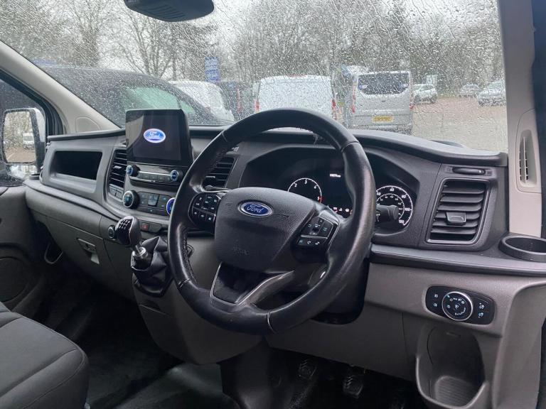2020 70Reg Ford Transit Custom LWB LTD Hybrid 2.0TDCi Euro6 Air Con SAT NAV +VAT