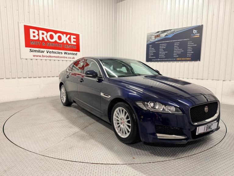  Jaguar XF 2.0d Prestige Auto Euro 6 (s/s) 4dr Diesel Automatic