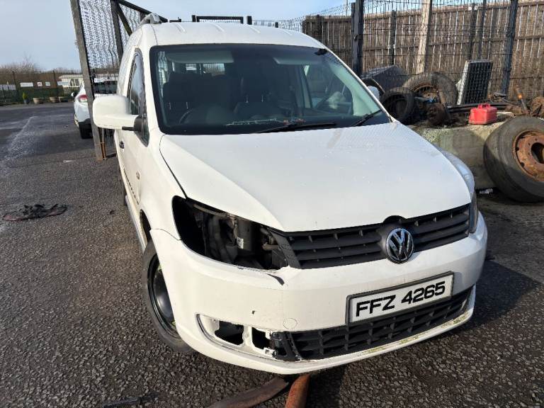 2011 Volkswagen Caddy, 1.6 diesel, breaking for parts only, all parts available. 