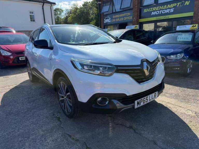 2016 Renault Kadjar 1.2 TCe Signature Nav Euro 6 (s/s) 5dr HATCHBACK Petrol Manual