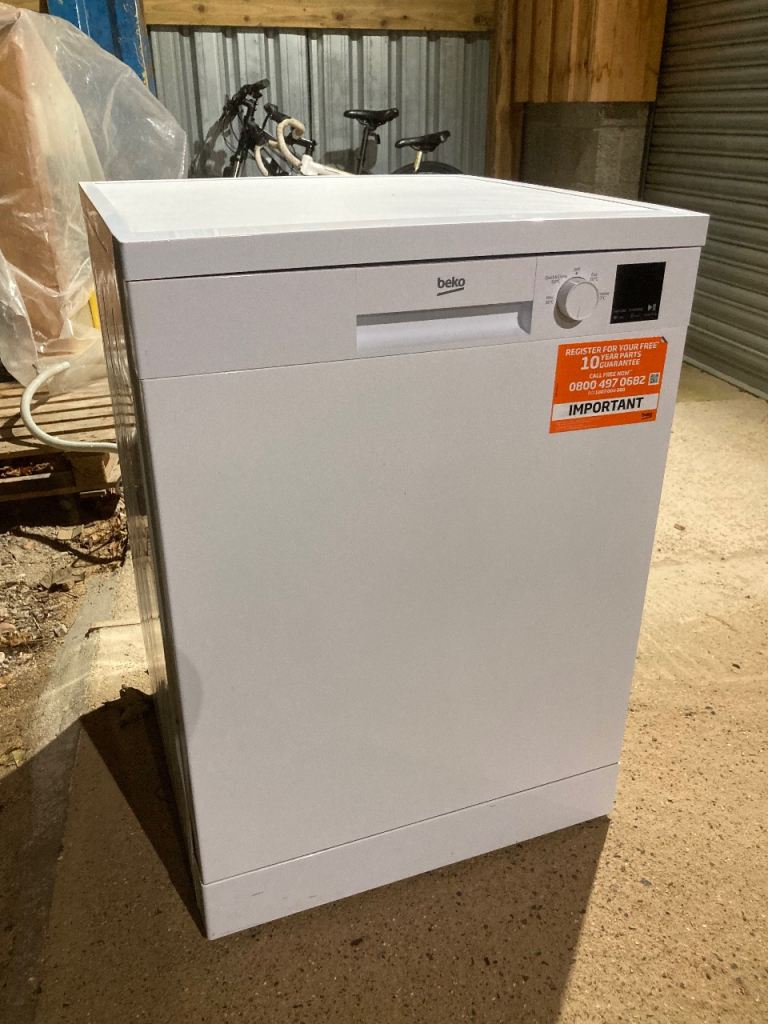 Amazing condition BEKO dishwasher / I can deliver 