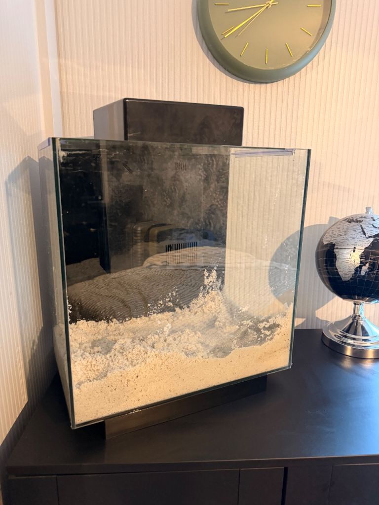 Aqua one fish tank