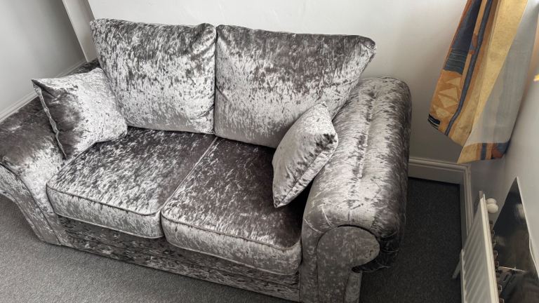 Very nice sofa 