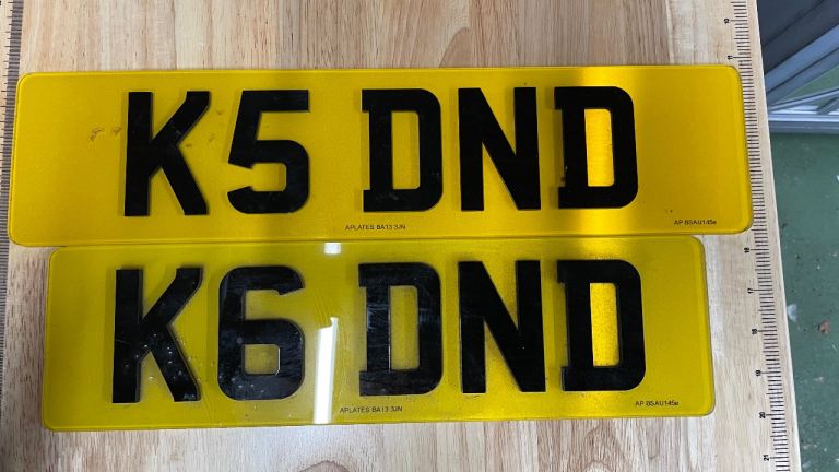 Private plates X2. Consecutive Numbers pair 