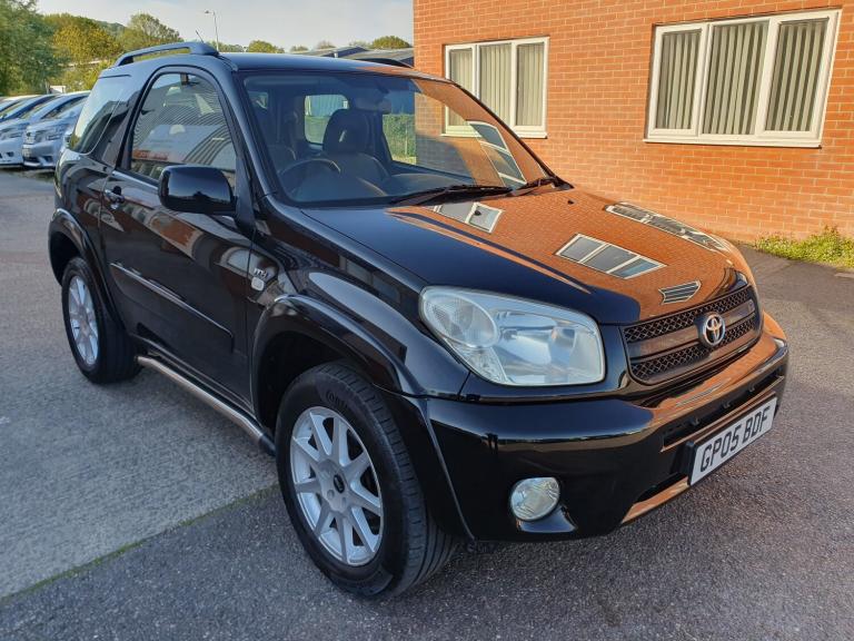 2005 Toyota RAV4 2.0 VVT-i Granite SUV 3dr Petrol Automatic 4WD (218 g/km  147