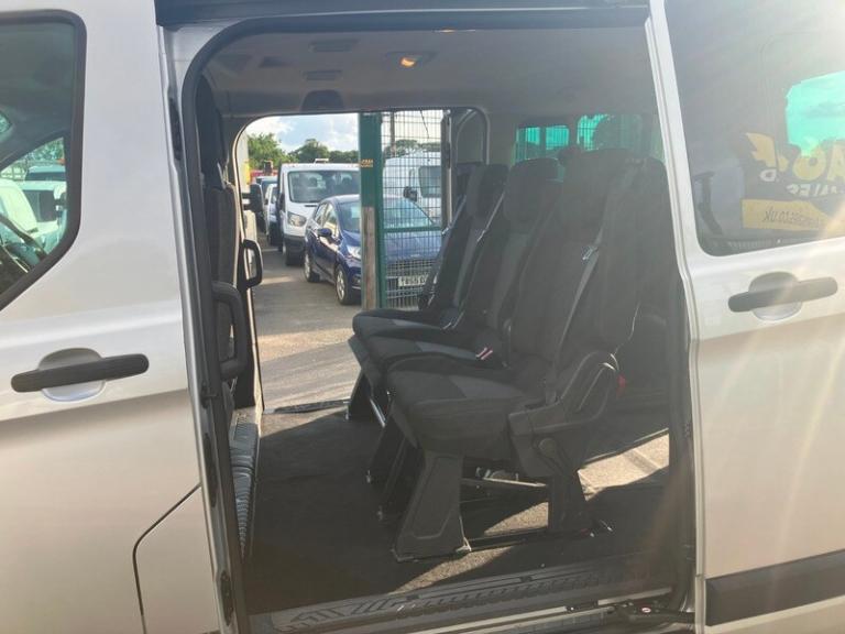 FORD TOURNEO CUSTOM 6 SEATER WITH AIRCON. 9,950 NO VAT